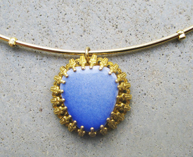 Ceramic Blue Pendant - ta502 Ceramic Blue Pendant - ta502